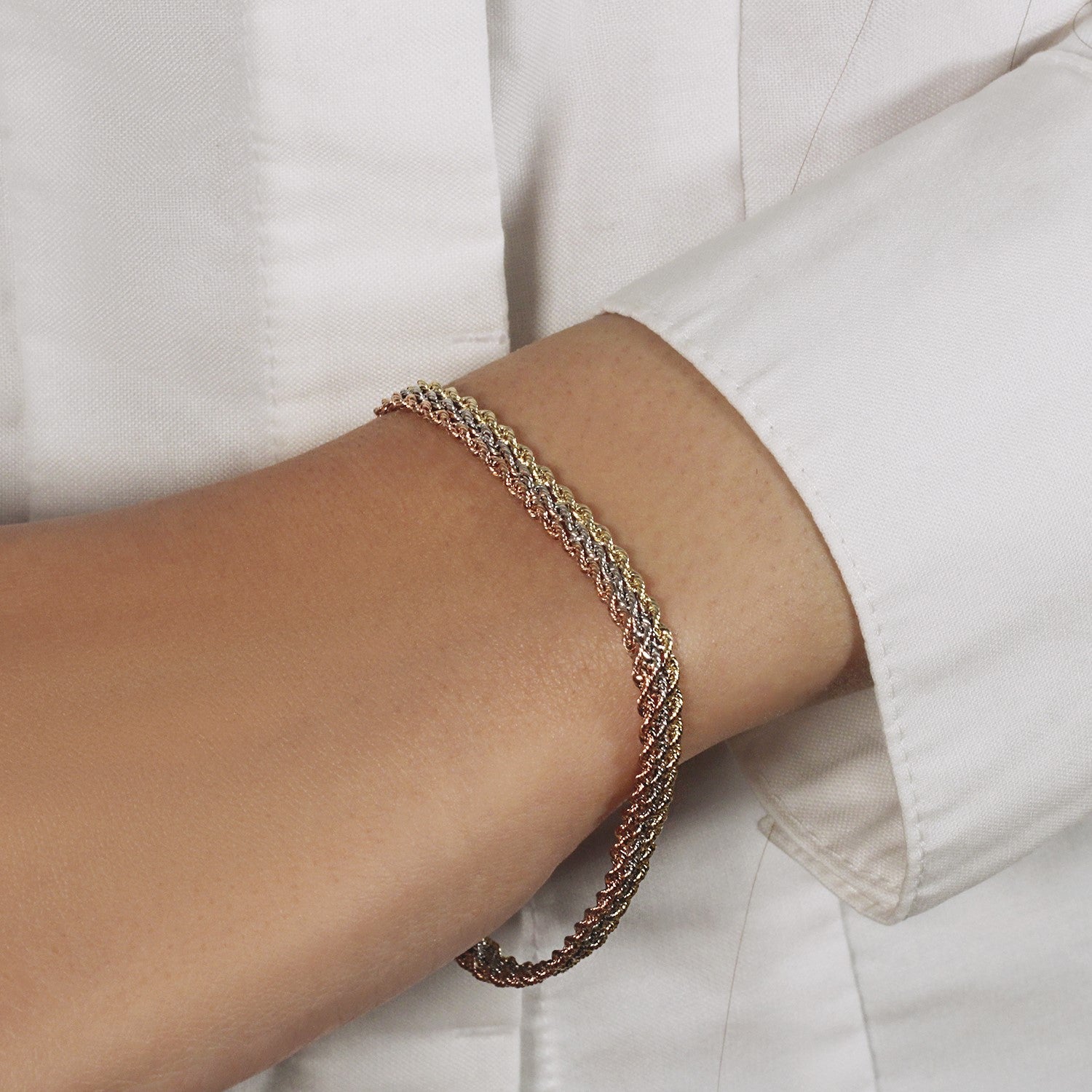 Tri-Toned Multi-Strand Rope Chain Bracelet in 10k Yellow, White, and Rose Gold (6.35 mm)