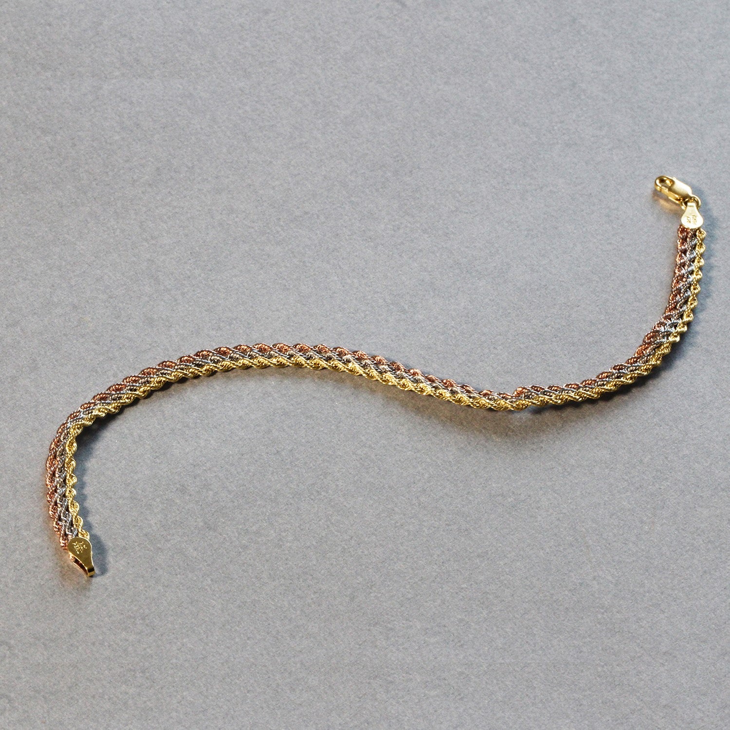 10k Tri-Toned Gold Multi-Strand Rope Chain Bracelet (6.35 mm)