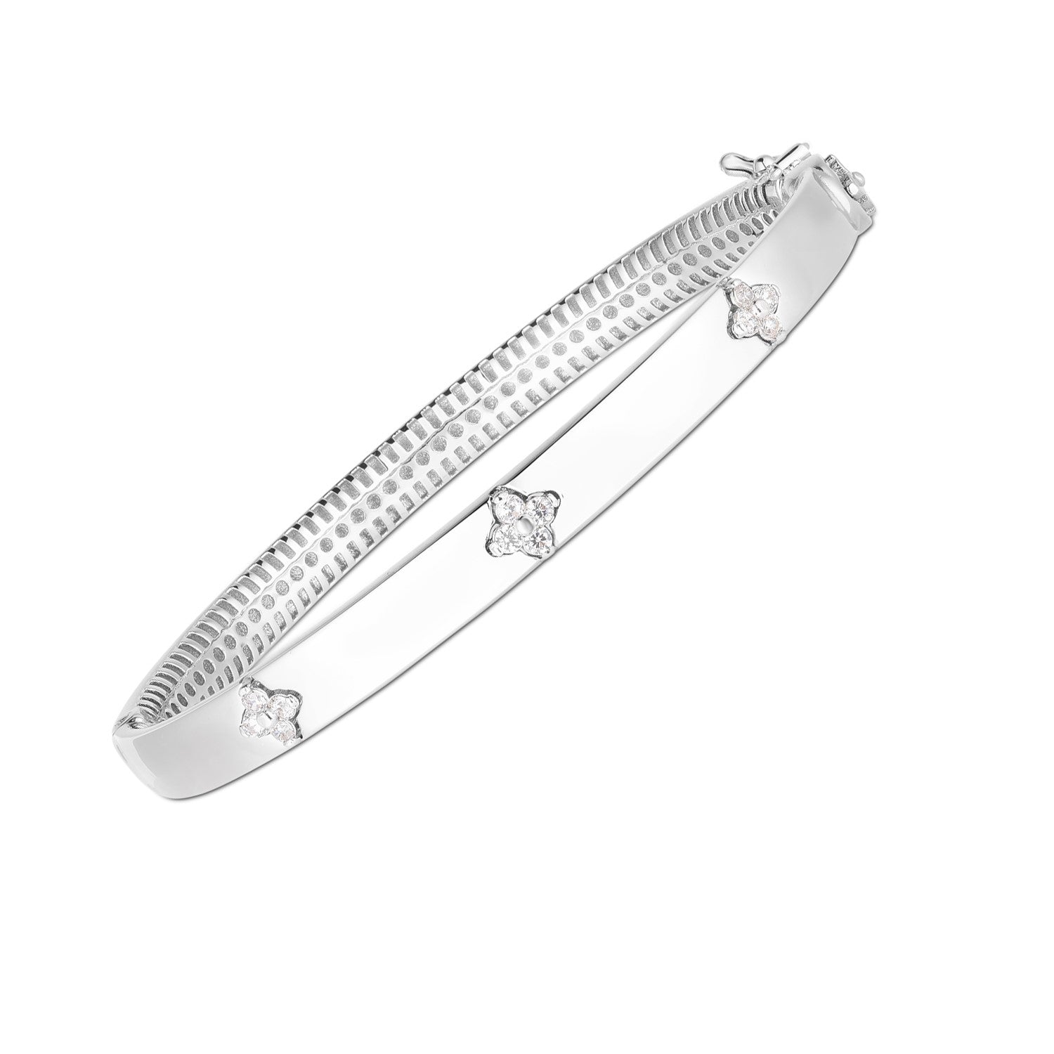 14k White Gold Trilogy Diamond Bangle (5.40 mm)