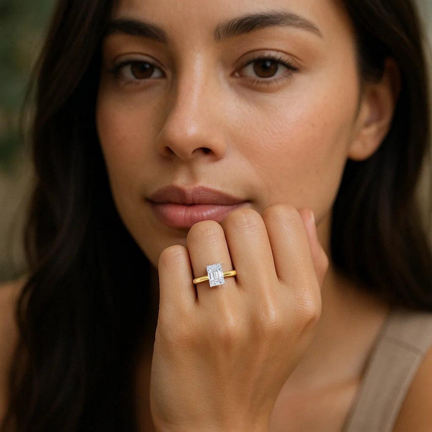 1 1/2 Carat Radiant Lab Grown IGI G/VS1 Diamond Solitaire Ring in 14K Yellow Gold