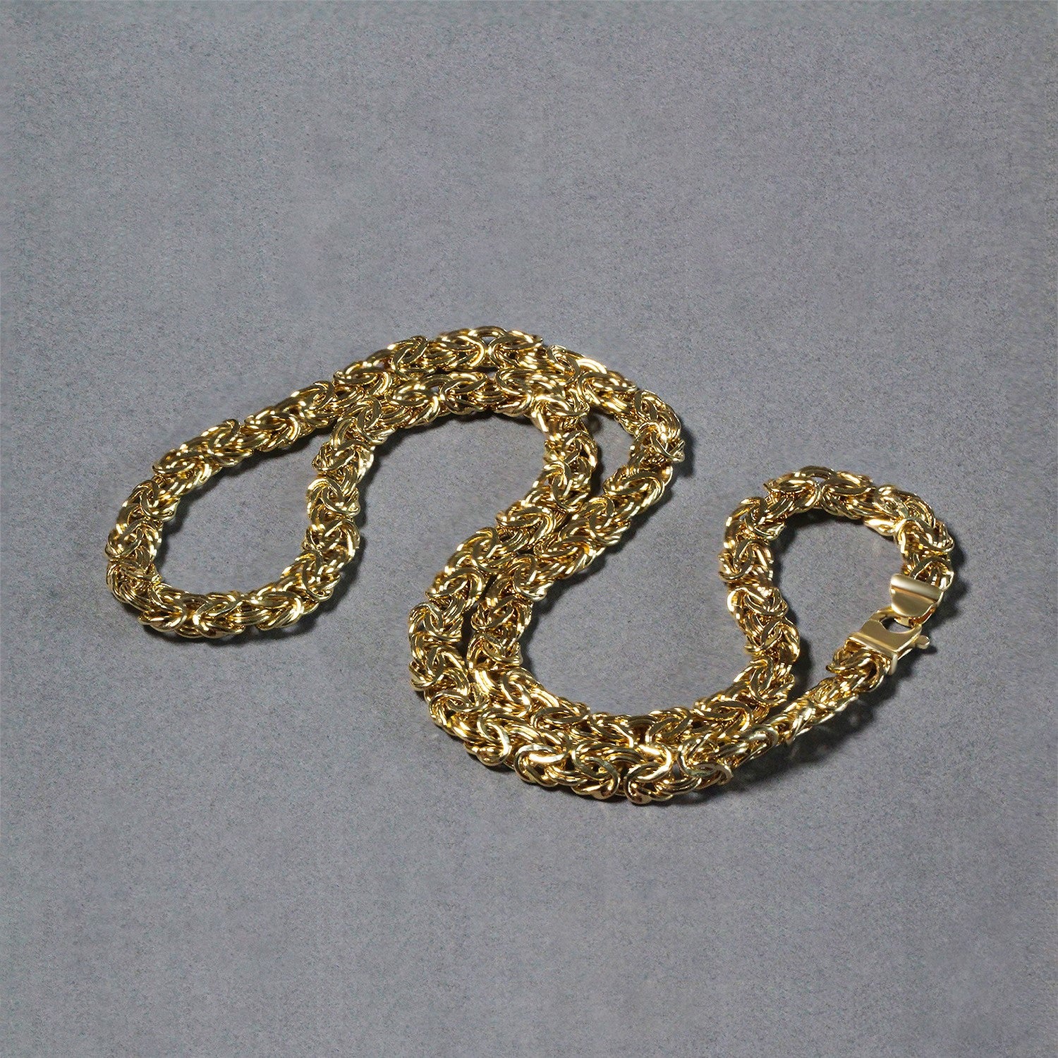 14k Yellow Gold Byzantine Motif Chain Necklace - Lindove